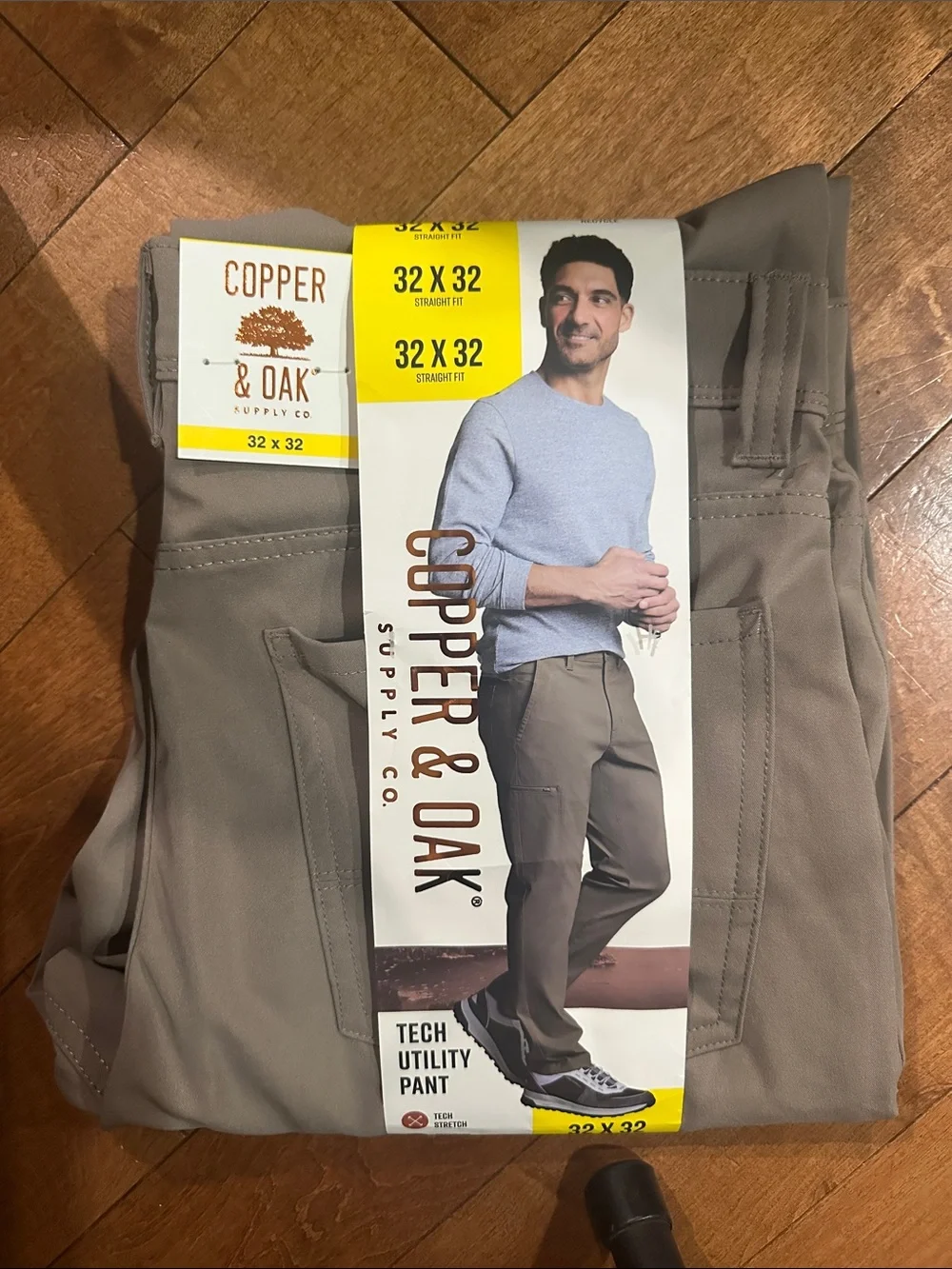Copper & Oak Men's Tech Utility Chinos Khaki Polyester Utility - Taupe